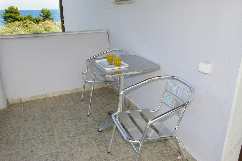 Hotel Athina Kinira Zewnętrze zdjęcie