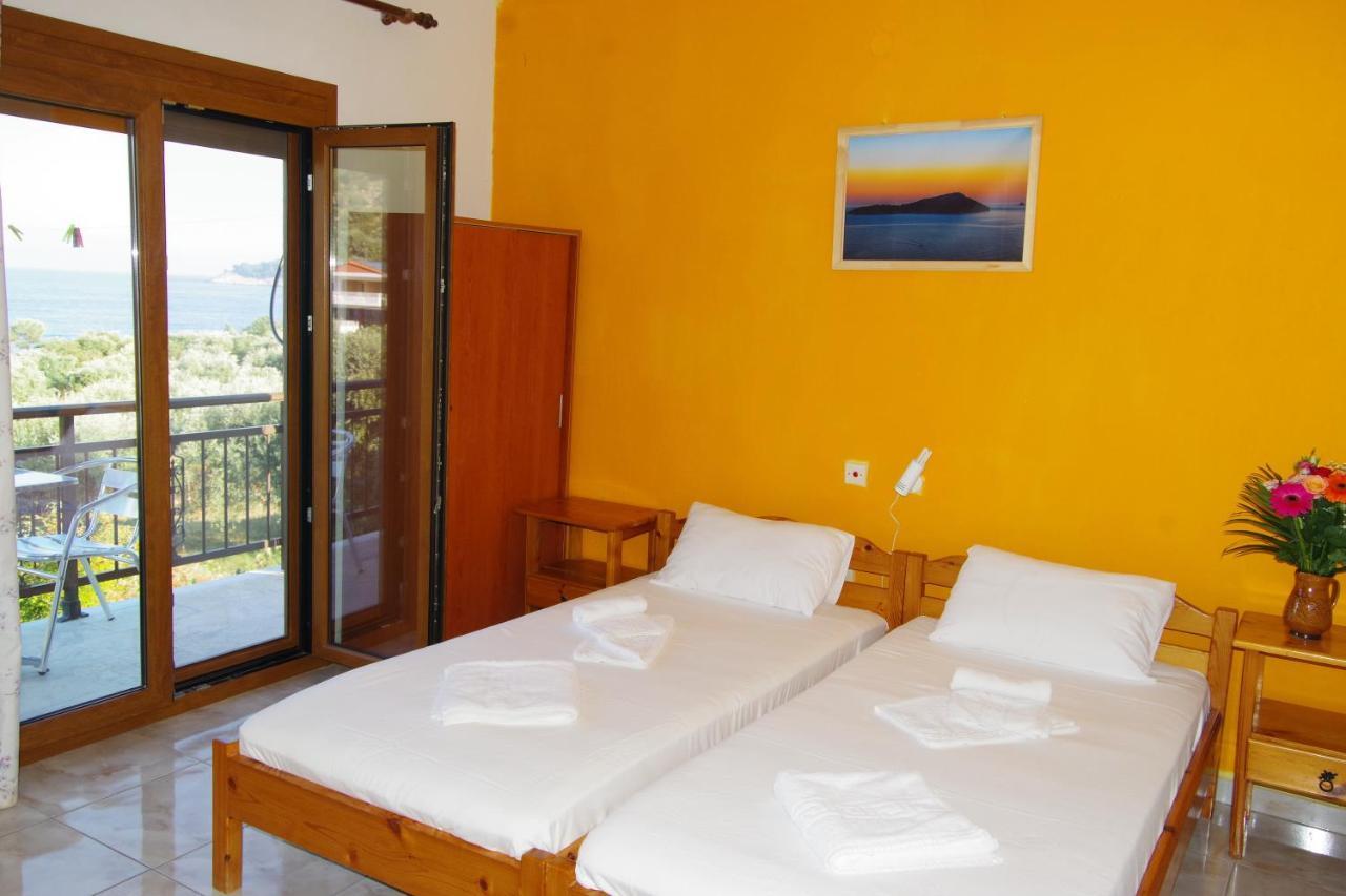 Hotel Athina Kinira Zewnętrze zdjęcie